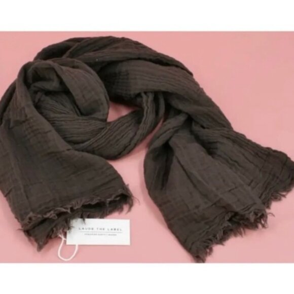 Laude The Label Bubble Guaze Scarf in Carob - Picture 2 of 2